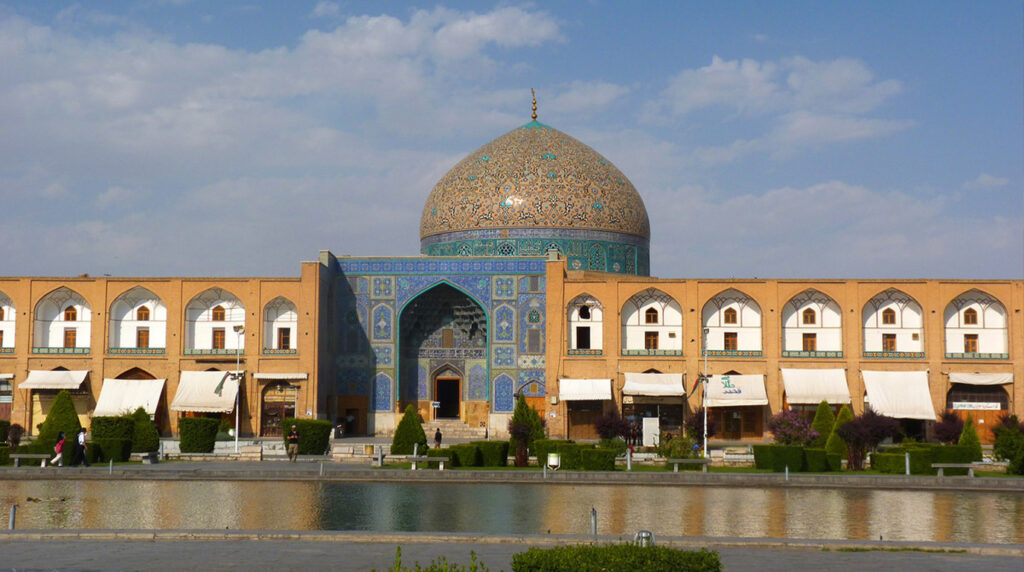 مسجد شیخ لطف الله